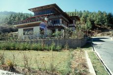 1164_bhutan_1994_Hotel in Thimpu.jpg